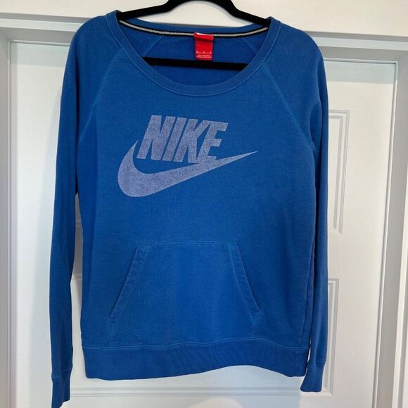 Nike Vintage Y2K Blue Logo Front Pocket Cozy Fleece Crewneck Sweatshirt, Medium - Picture 2 of 7